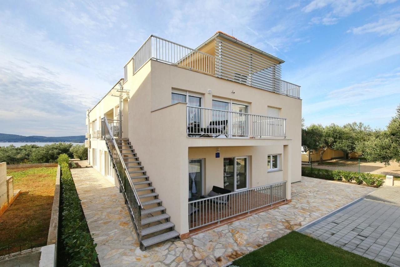 Apartments Matkovic Sveti Filip i Jakov Zewnętrze zdjęcie